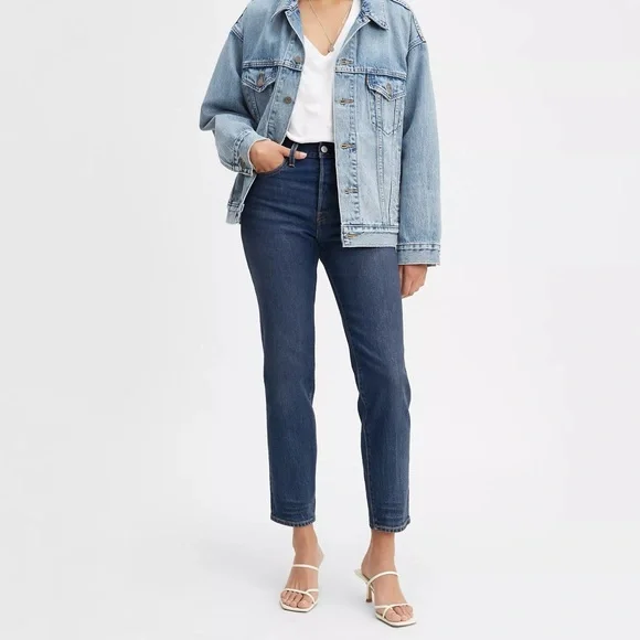 NWT Levi’s Premium Denim Big E Wedgie Icon Fit Ankle Jeans Med/Dark Wash Size 26 - Picture 2 of 16